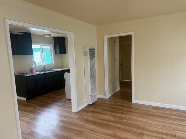 Foto del edificio - 216 E 108th St