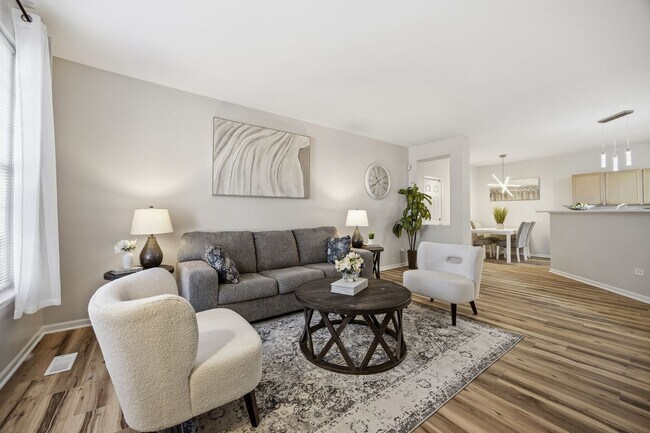 Foto del edificio - 8232 Concord Ln