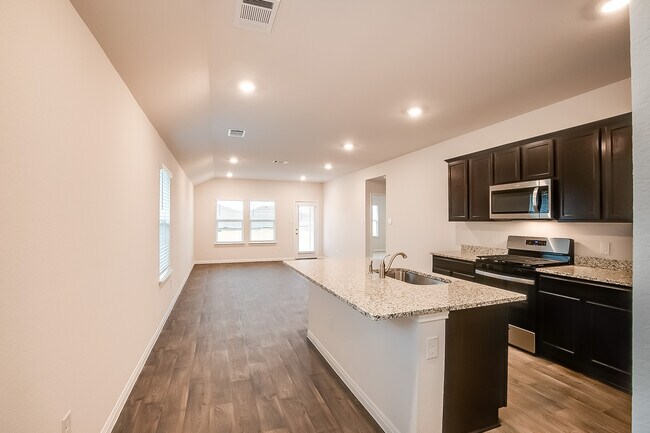 Foto del edificio - 490 Evergreen Sumac Loop