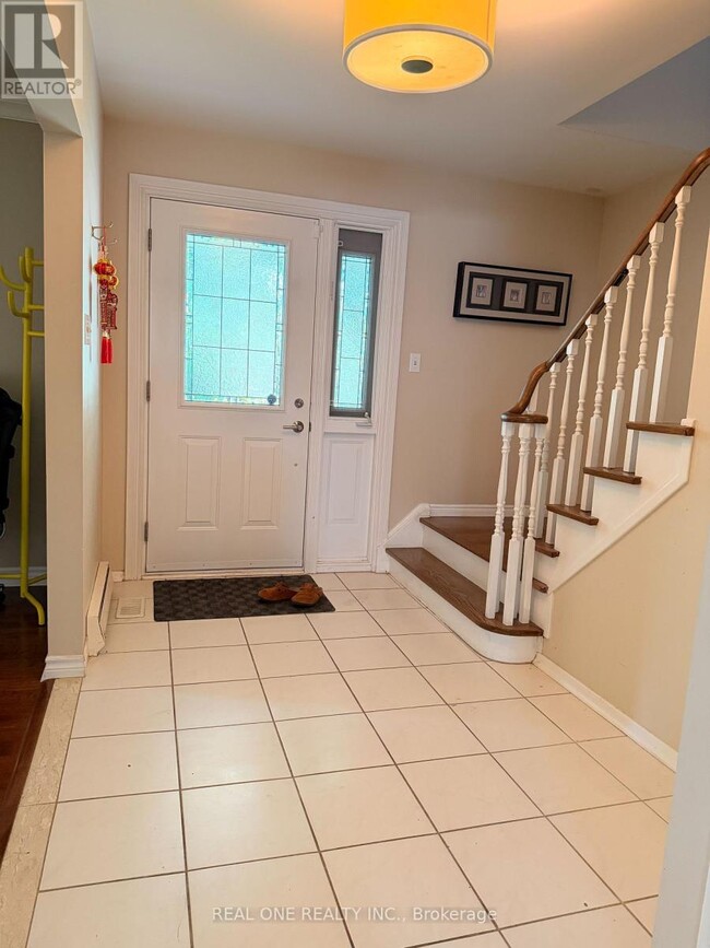 Building Photo - 2150 Herridge Dr