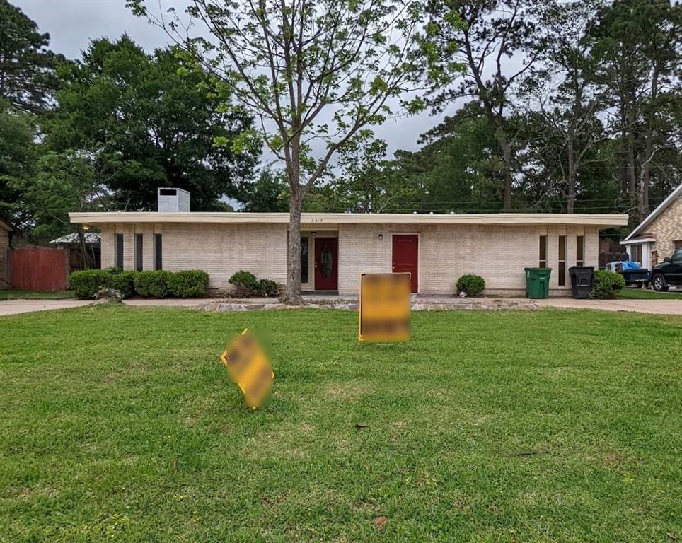 Primary Photo - 6815 Moss Oaks Dr