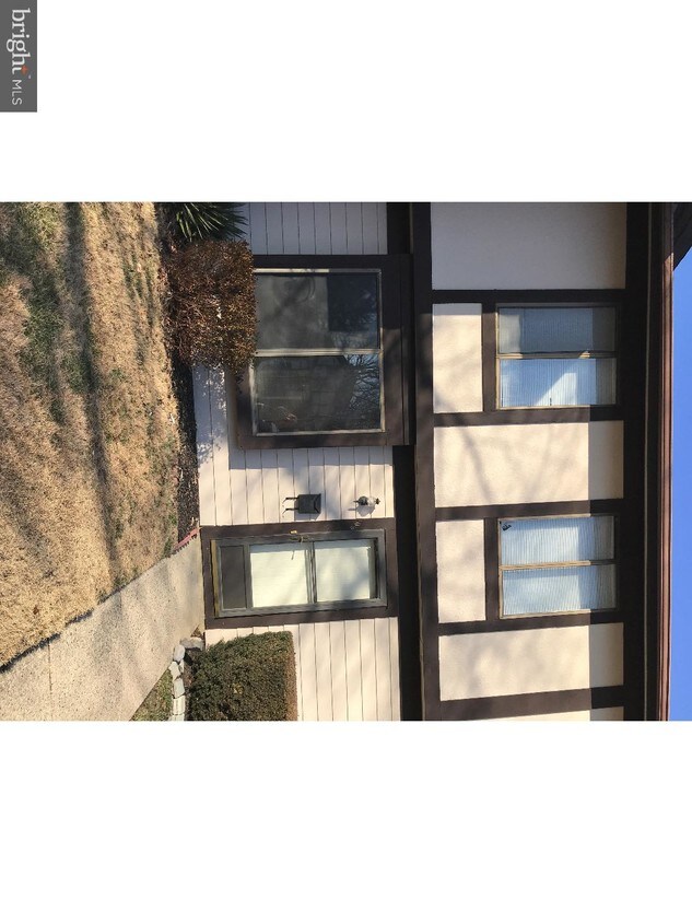 Foto principal - 109 Poplar Ct