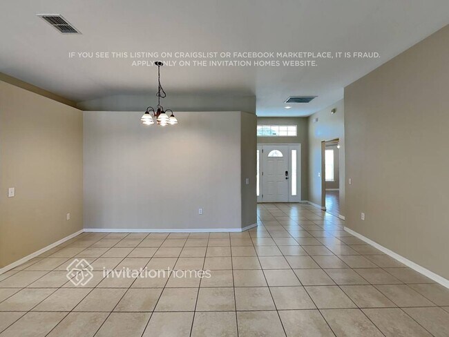 Foto del edificio - 1437 Bluff Loop