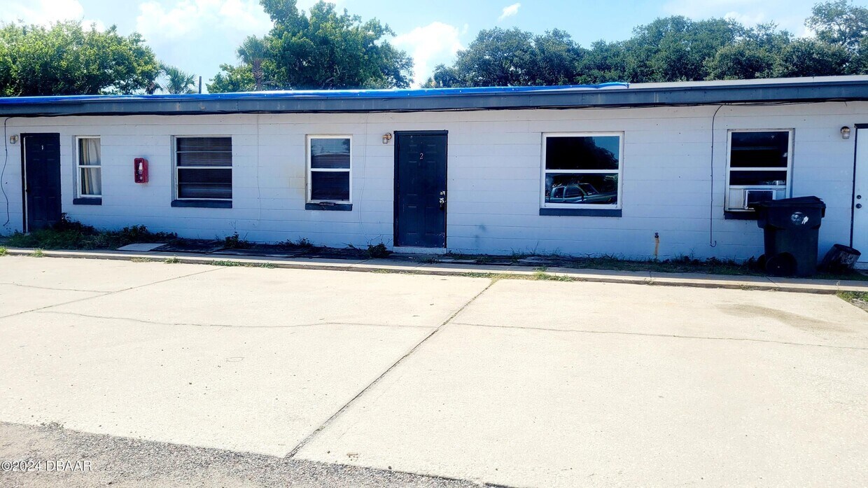 Primary Photo - 430 N Charles St