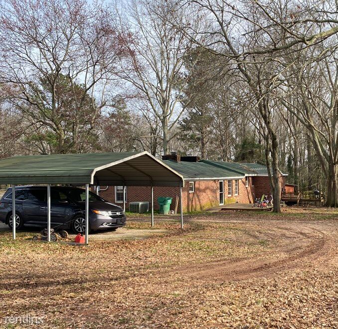 Building Photo - 4 br, 2 bath House - 106 Crooked Creek Ln