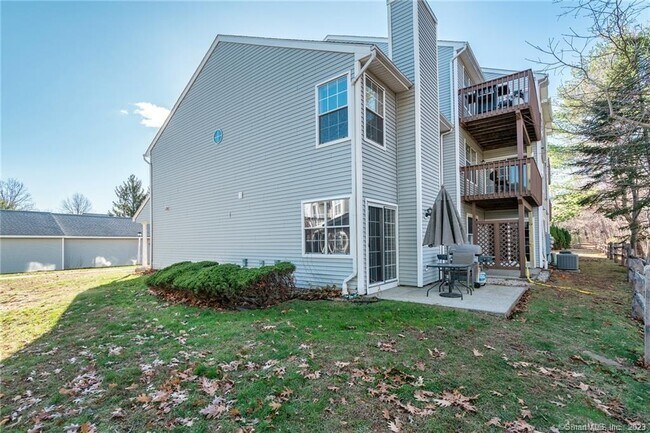 Foto del edificio - 408 Water Course Row