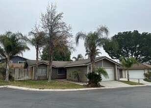 Building Photo - 4229 Cocopah Ln