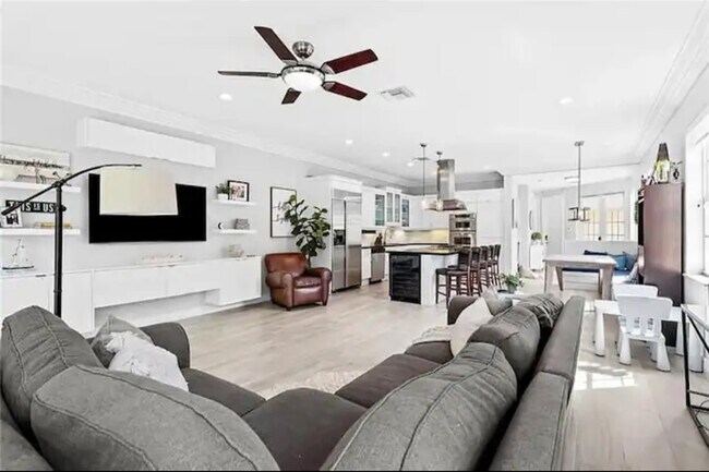 Foto del edificio - 421 SW 5th St