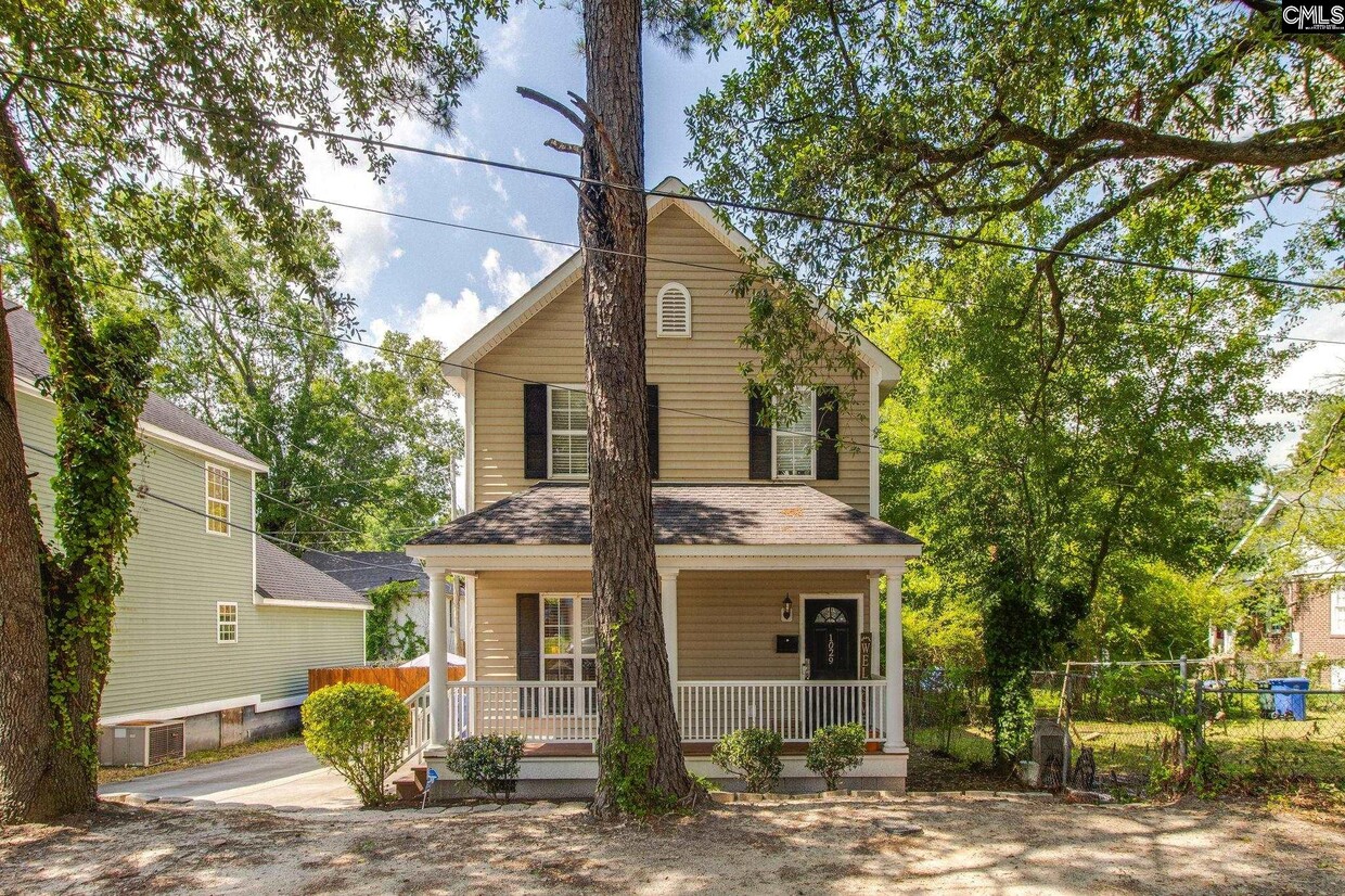 Primary Photo - 1029 Maxcy St