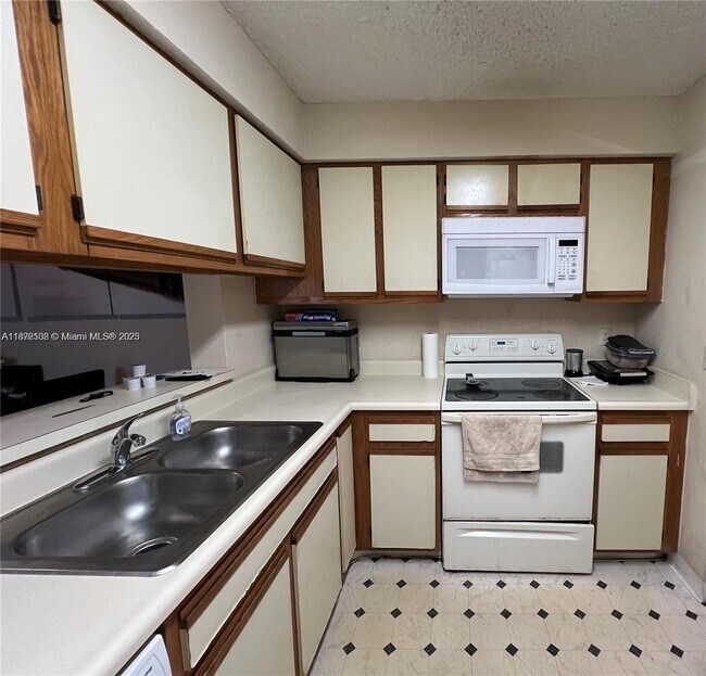 Foto del edificio - 1255 SW 46th Ave