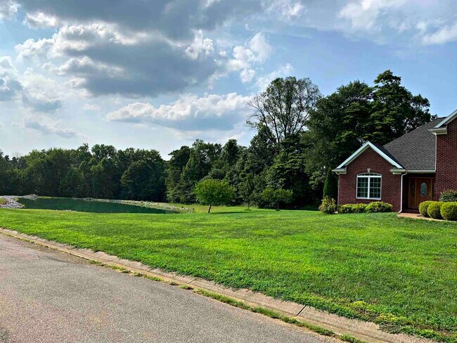 Building Photo - 5621 St Charles Dr