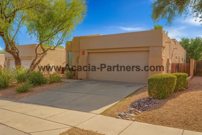 Primary Photo - 3 Bedroom/2 Bath in Gated Community