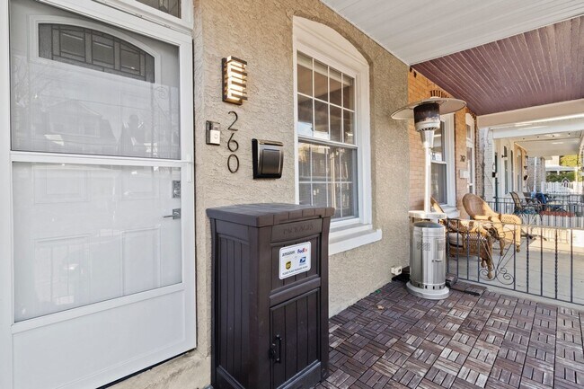 Foto del edificio - 3 bed 3bath