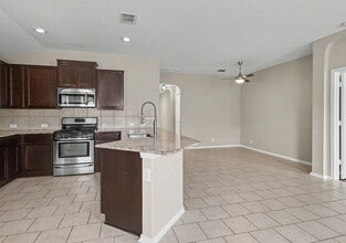 Building Photo - 139 Kildeer Creek
