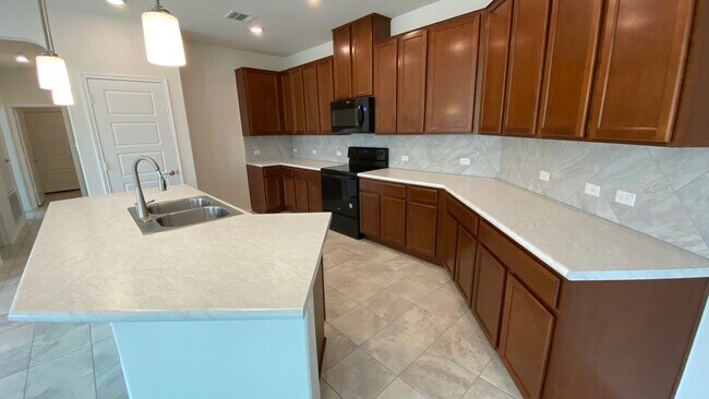 Foto del edificio - 194 Lena Ln