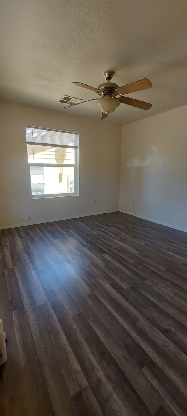 Building Photo - 1463 Gleason Ave