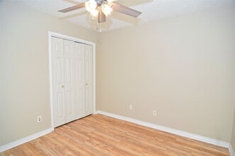 Building Photo - 11731 Bowie Dr