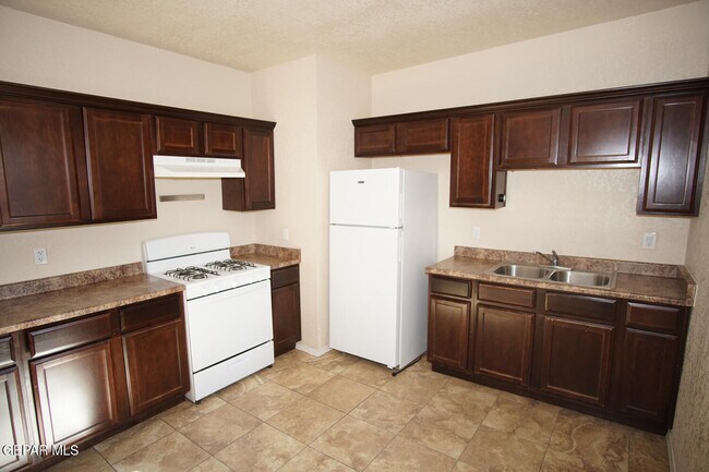 Foto del edificio - 2862 Grant Ave