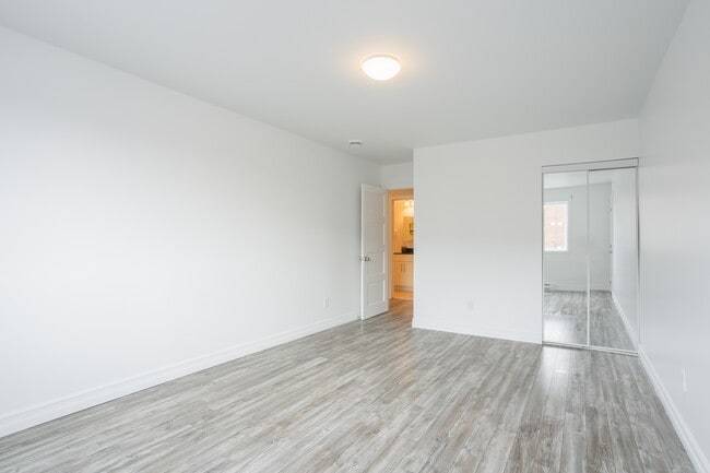 Building Photo - 32-36 Rue De L'aqueduc