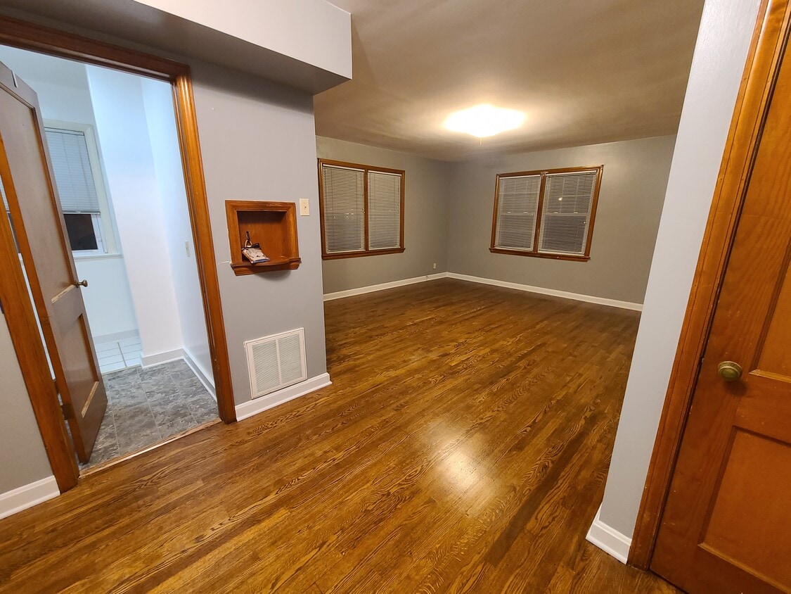 Living room - 1210 17th St