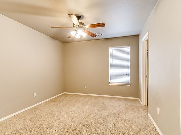 Building Photo - 19124 Cottonwood Ct