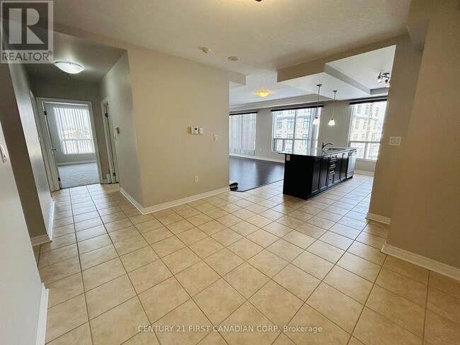 Building Photo - 1030 Coronation Dr