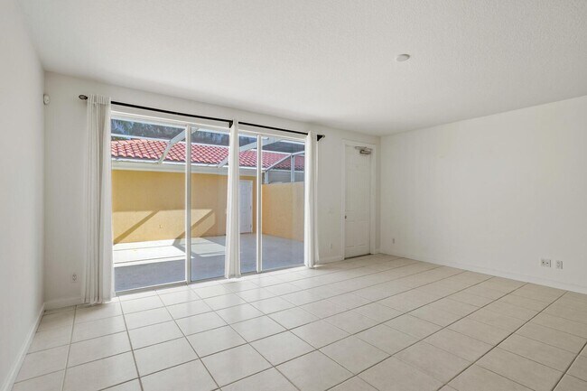 Building Photo - 1641 Jeaga Dr