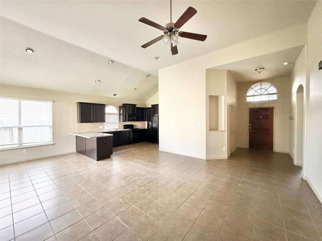 Foto del edificio - 25410 Saddlebrook Champion Way