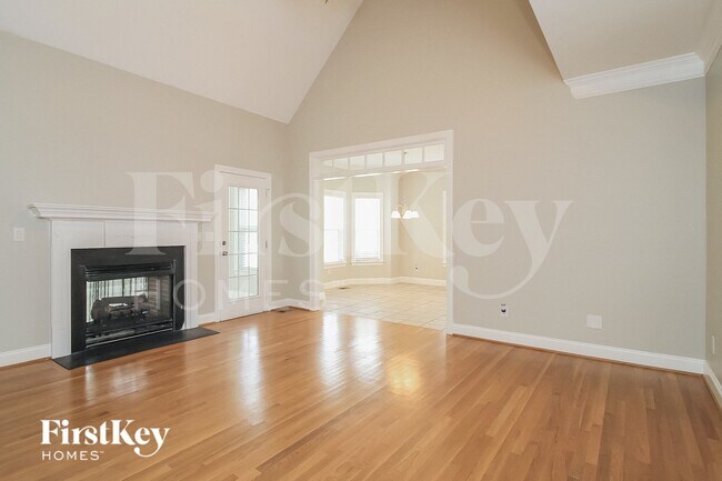 Foto del edificio - 4726 Farm Bell Ct