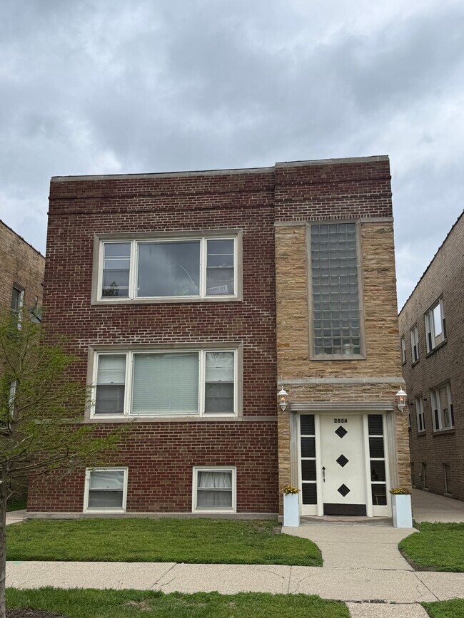 Foto del edificio - 2854 W Farragut Ave