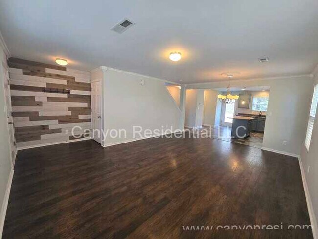 Building Photo - 4239 Oak Pointe Dr