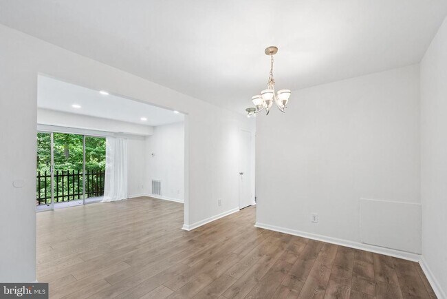 Foto del edificio - 11606 Vantage Hill Rd