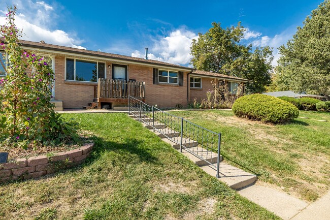 Building Photo - Lovely remodeled 2 Bed 1 Bath in Arvada