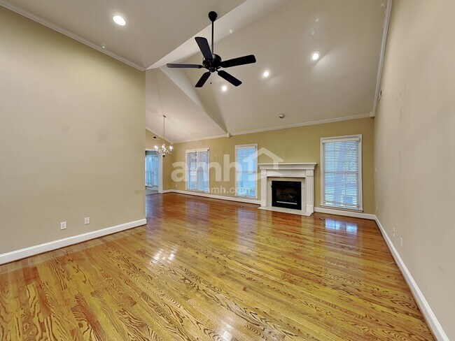 Foto del edificio - 104 Foxfield Way