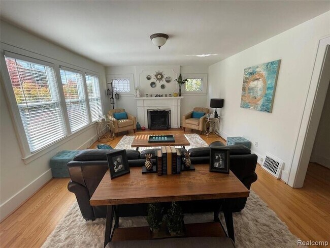 Foto del edificio - 531 Oakland Ave