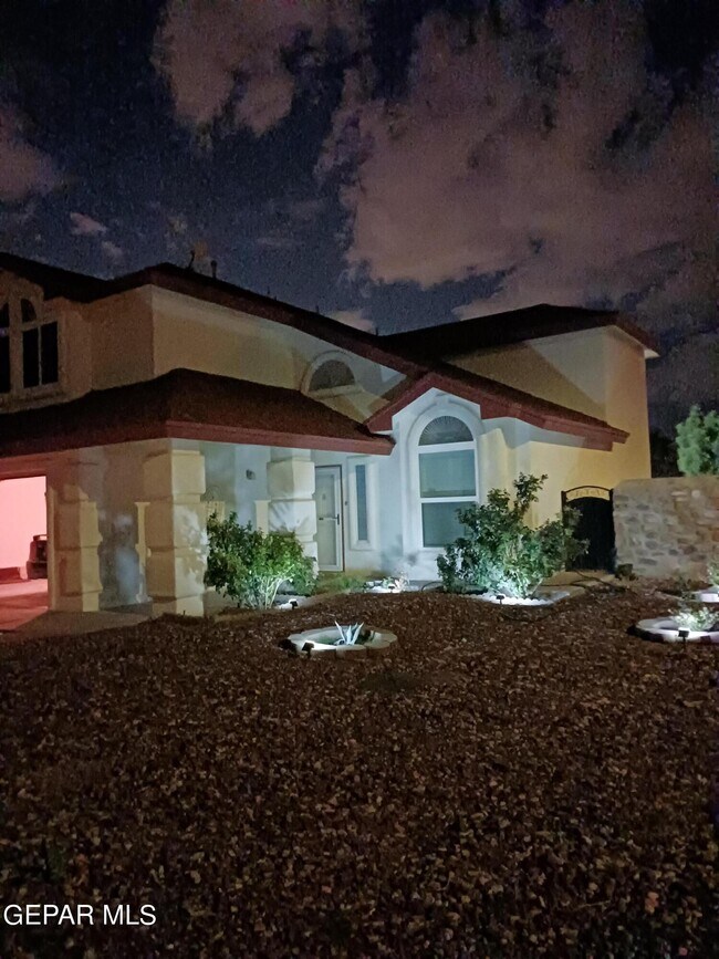 Foto del edificio - 608 Linda Johnson Ave
