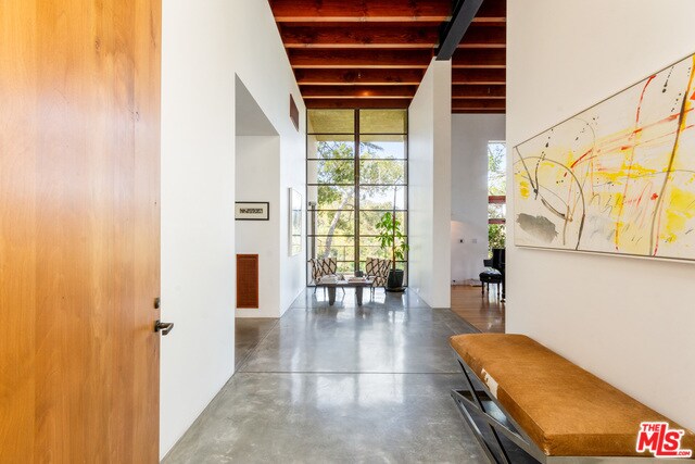 Building Photo - 3201 Coldwater Canyon Ln