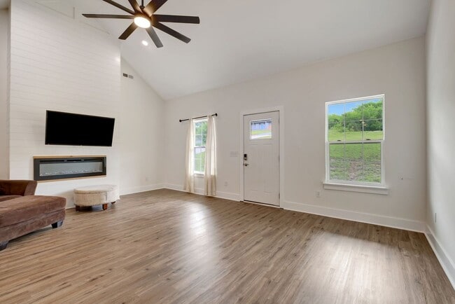 Building Photo - BEAUTIFUL NEW HOME FOR RENT!!!