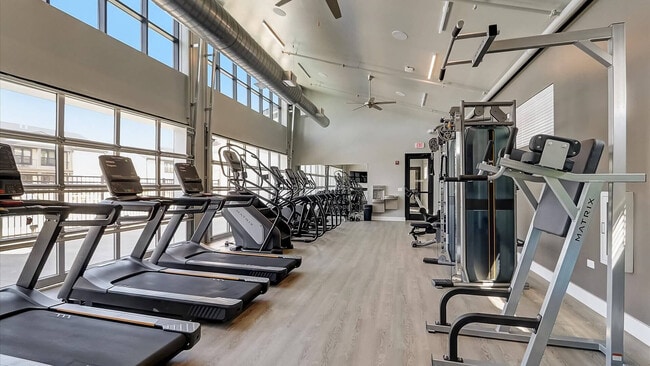 Building Photo - Springs at Mount Pleasant