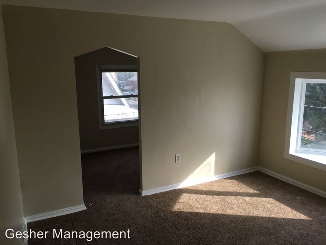 Building Photo - 2 br, 1 bath House - 4108 Outlook Dr