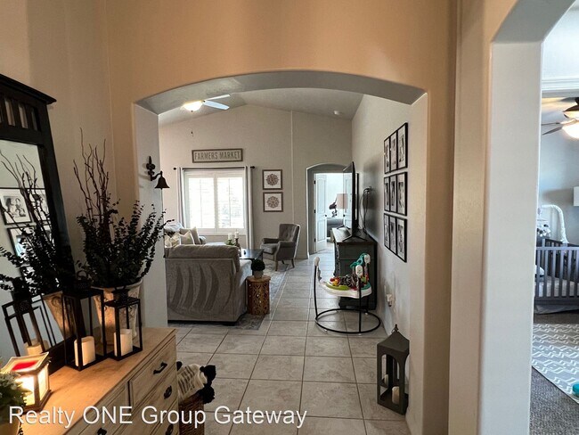 Foto del edificio - 3 br, 2 bath House - 1271 W 19th St