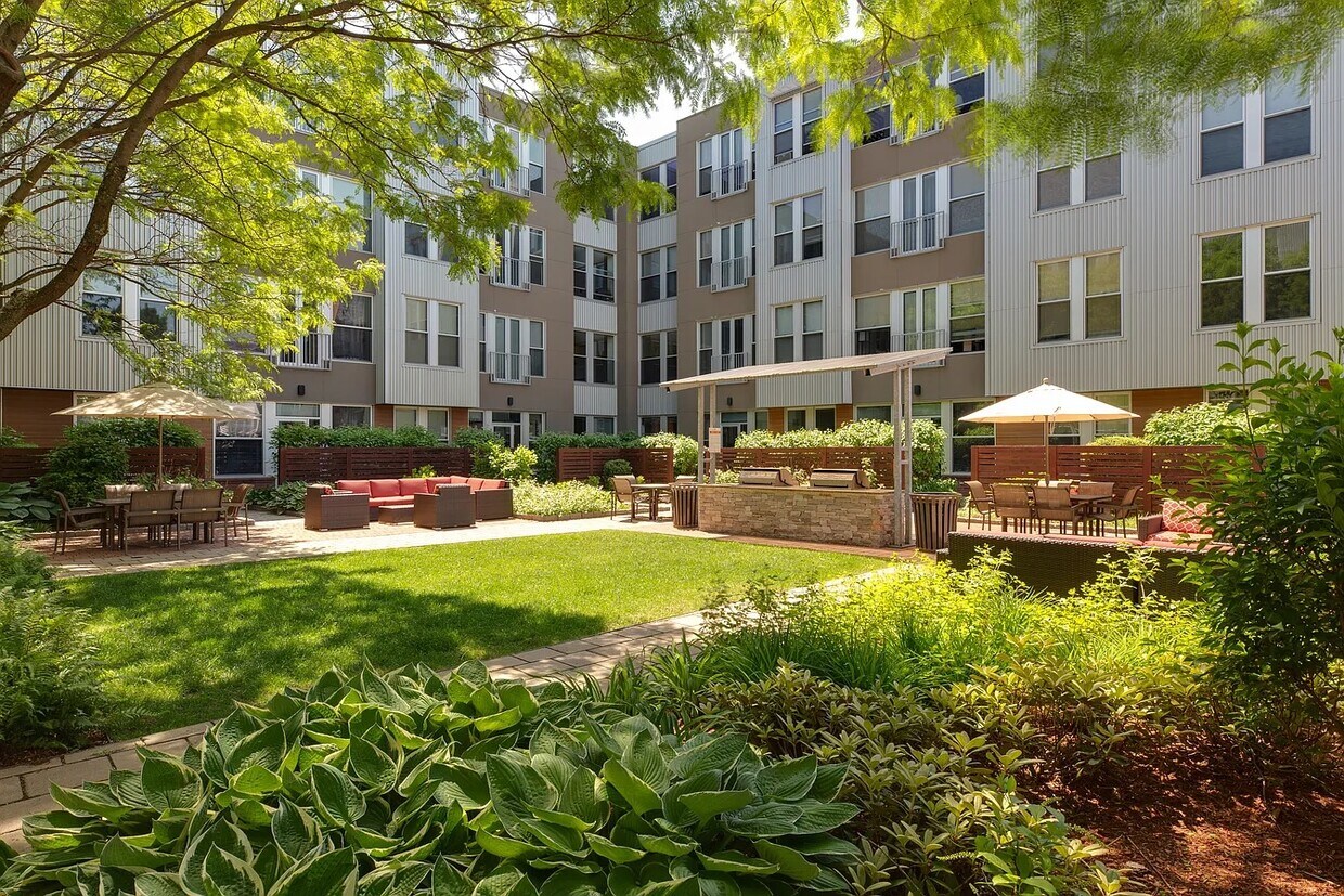 Foto principal - 340 Fairmount Ave
