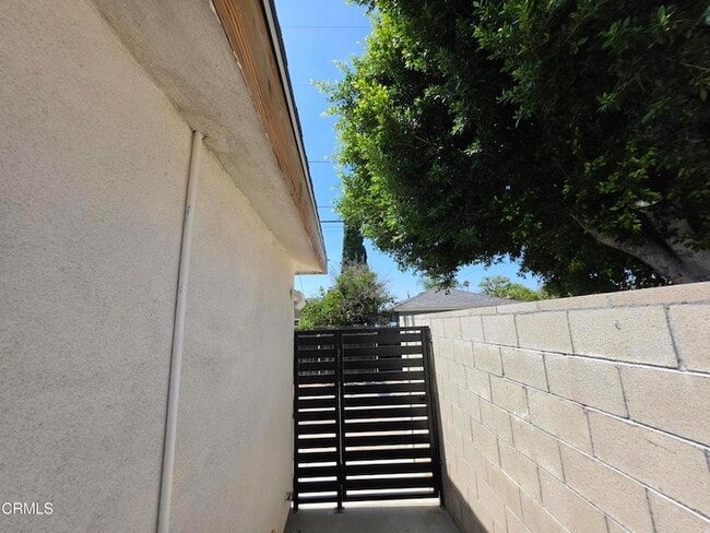 Building Photo - 16034 San Fernando Mission Blvd