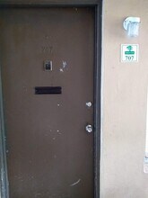 Building Photo - 1830 Maravilla Ave