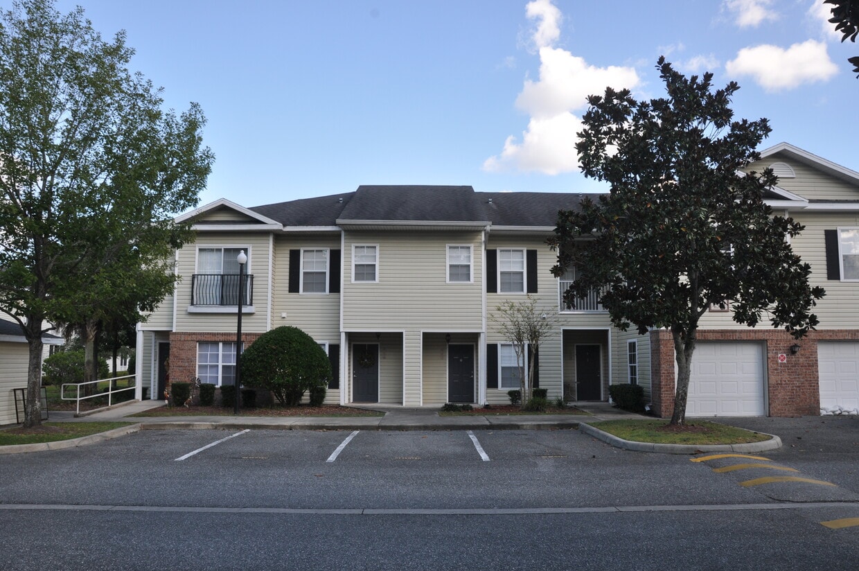 Primary Photo - 4341 NW 49th St