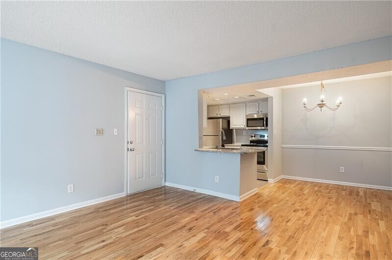 1018 Chastain Park Ct NE, Atlanta, GA 30342 Condo for Rent in Atlanta