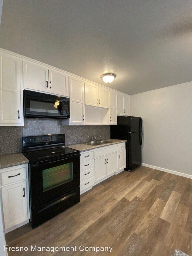 Foto principal - 1484 N Cedar Ave