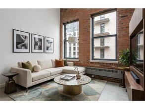 Building Photo - 250 Park Ave