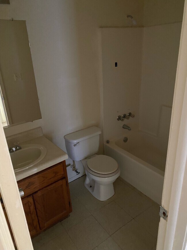 Foto del edificio - 201 Randal St