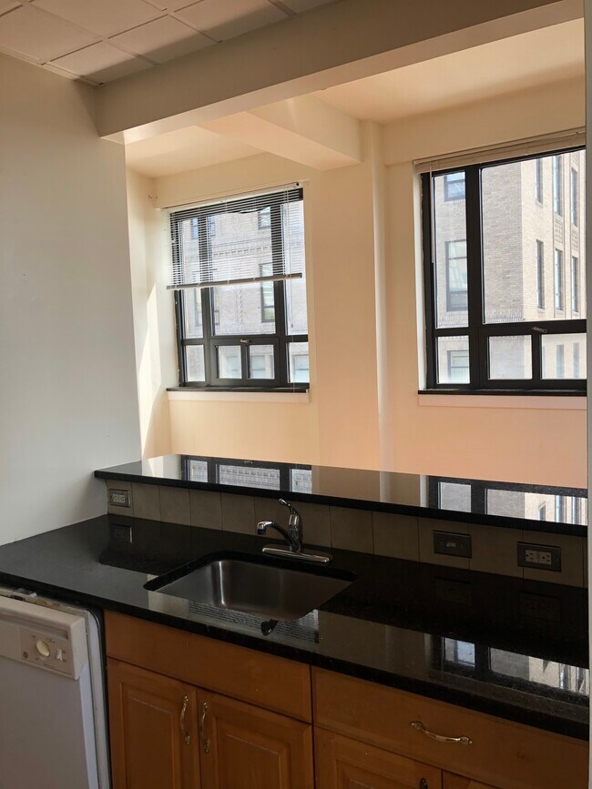 Foto del edificio - 419 S 19th St